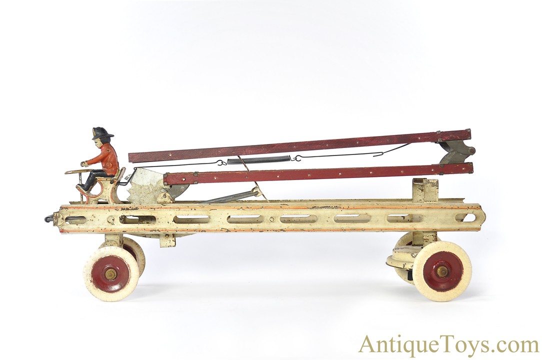 Kingsbury Manufacturing Co. ca. 1920's Pressed Steel Windup #775 "Aerial Ladder Truck" Fire Engine Ladder Truck <FONT COLOR="ff000 ">*SOLD*</font> - Image 3