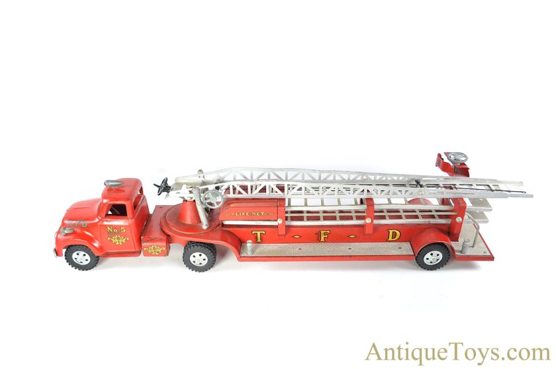 Tonka Pressed Steel T.F.D #5 Life Net Aerial Ladder Truck Fire Engine <FONT COLOR="ff000 ">*SOLD*</font> - Image 12