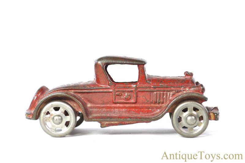 A.C. Williams ca. 1925 Cast Iron Pierce Arrow Model 8 Coupe <FONT COLOR="ff000 ">*SOLD*</font>