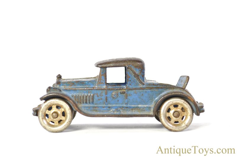 A.C. Williams ca. 1930's Cast Iron Coupe with Rumble Seat 6" <FONT COLOR="ff000">*SOLD*</font> - Image 3