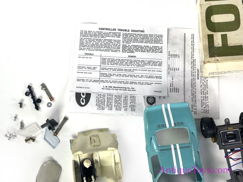 Cox Slot Car Set of Vintage Ford GTs 1/24, 1/32 <FONT COLOR="ff000 ">*SOLD*</font> - Image 6