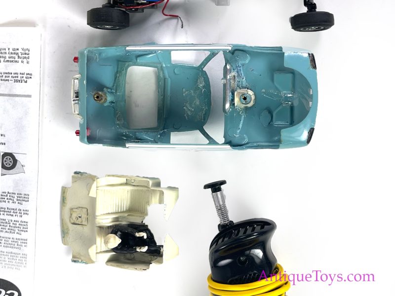 Cox Slot Car Set of Vintage Ford GTs 1/24, 1/32 <FONT COLOR="ff000 ">*SOLD*</font> - Image 10