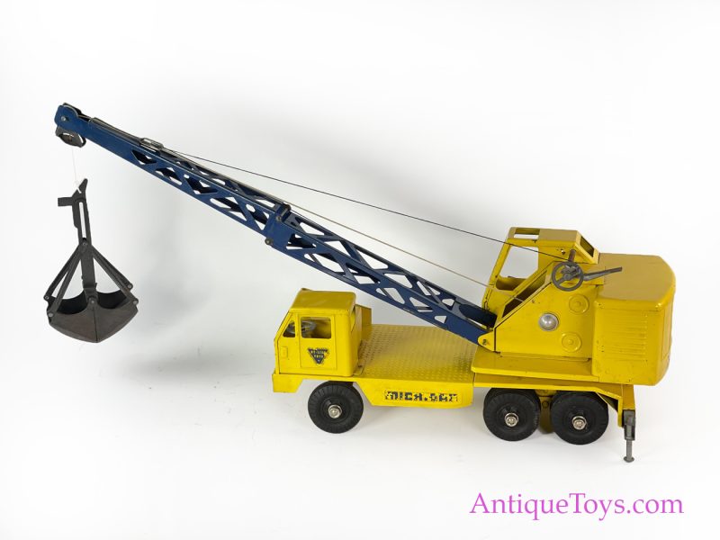 Nylint Tool & Manufacturing Pressed Steel Clark "Michigan" T-24 Crane <FONT COLOR="ff000 ">*SOLD*</font>