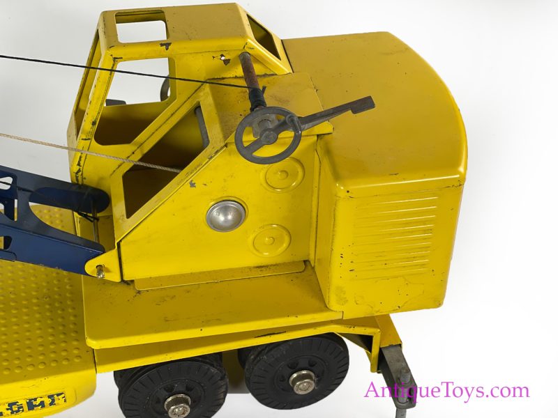 Nylint Tool & Manufacturing Pressed Steel Clark "Michigan" T-24 Crane <FONT COLOR="ff000 ">*SOLD*</font> - Image 2
