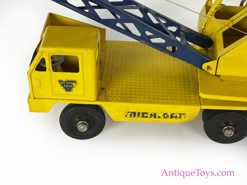 Nylint Tool & Manufacturing Pressed Steel Clark "Michigan" T-24 Crane <FONT COLOR="ff000 ">*SOLD*</font> - Image 3