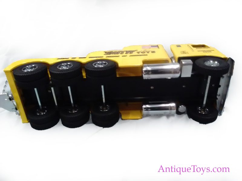 Fred Thompson Smith Miller, Inc. “Smitty Toys” Tow Truck <FONT COLOR="ff000 ">*SOLD*</font> - Image 8
