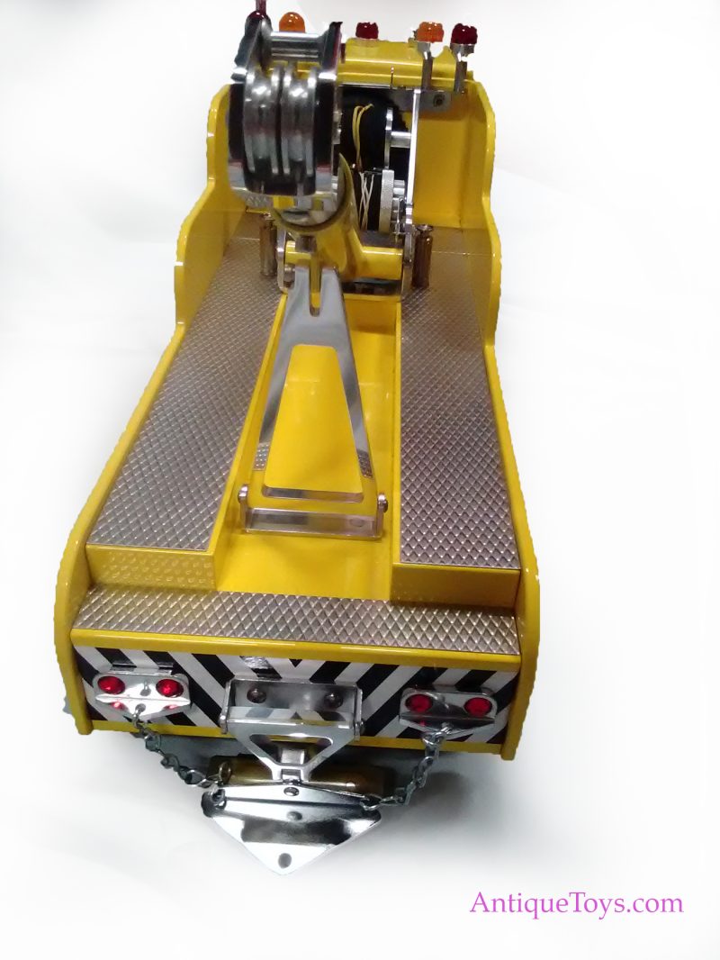 Fred Thompson Smith Miller, Inc. “Smitty Toys” Tow Truck <FONT COLOR="ff000 ">*SOLD*</font> - Image 2