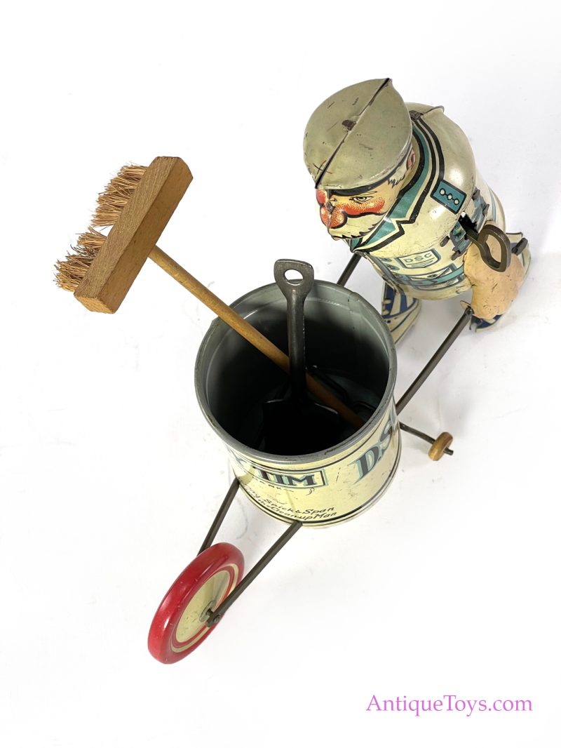 Marx ca. 1930’s Tin Lithographed Windup “Tidy Tim” Street Cleaner <FONT COLOR="ff000 ">*SOLD*</font> - Image 2