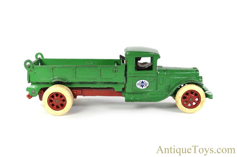 Arcade ca. 1930s Cast Iron No. 236 International Dump Truck for Sale <FONT COLOR="ff000 ">*SOLD*</font>