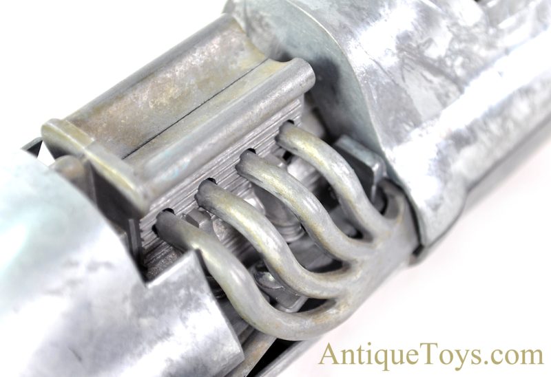 Hubley ca. 1950s #852K-300 Metal Model Kit Unpainted Indianapolis 500 Racer Kit Car <FONT COLOR="ff000 ">*SOLD*</font> - Image 9