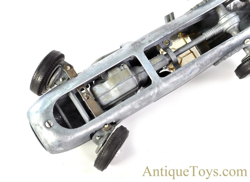 Hubley ca. 1950s #852K-300 Metal Model Kit Unpainted Indianapolis 500 Racer Kit Car <FONT COLOR="ff000 ">*SOLD*</font> - Image 8