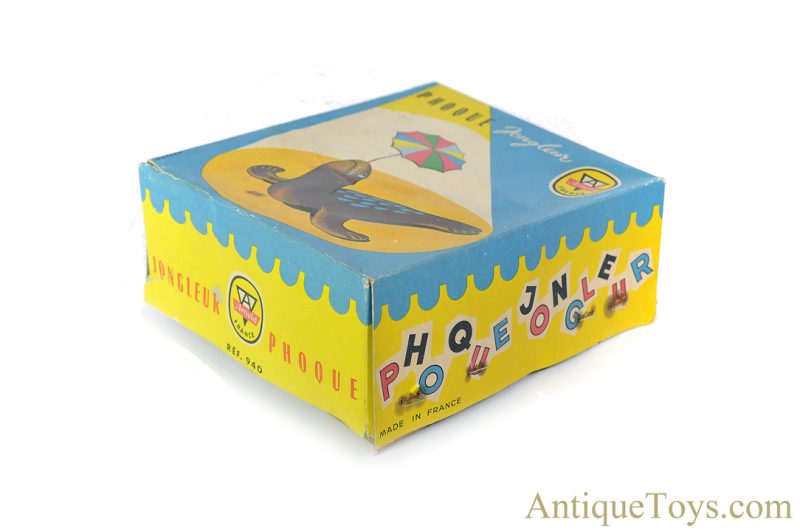 Arnold Tin Lithographed Windup #940 "Phoque Jongleur" French Juggling Seal Toy in Box <FONT COLOR="ff000 ">*SOLD*</font> - Image 10