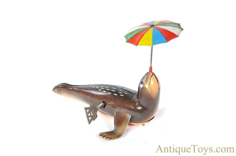 Arnold Tin Lithographed Windup #940 "Phoque Jongleur" French Juggling Seal Toy in Box <FONT COLOR="ff000 ">*SOLD*</font> - Image 7
