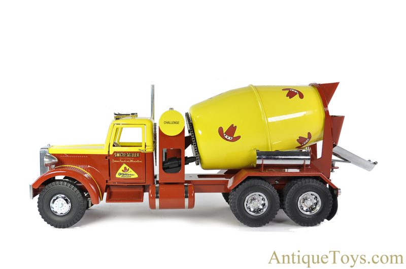 Fred Thompson Smith Miller, Inc. “Smitty Toys” Limited Edition BC083/M100 Bonanza Concrete Mixer Truck in Box <FONT COLOR="ff000 ">*SOLD*</font> - Image 3