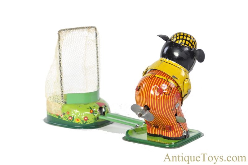TPS Toplay, Ltd. ca. 1950's  Tin Lithographed Windup "Mechanical Bear Golfer" Japanese Toy in Box <FONT COLOR="ff000 ">*SOLD*</font> - Image 5