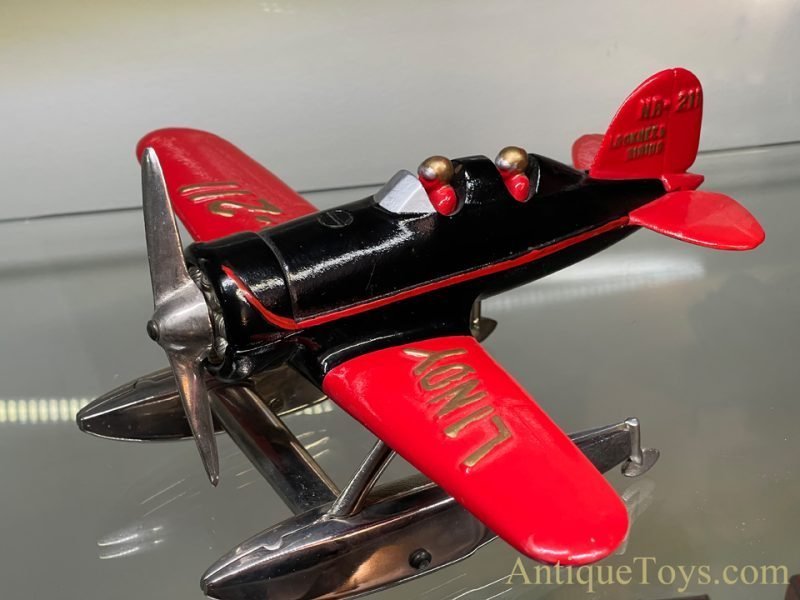 Ironman Toys Limited Edition Hubley Cast Iron "Lindy" Lockheed Sirius Seaplane <FONT COLOR="ff000 ">*SOLD*</font> - Image 3