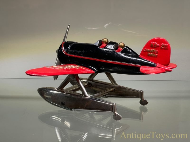Ironman Toys Limited Edition Hubley Cast Iron "Lindy" Lockheed Sirius Seaplane <FONT COLOR="ff000 ">*SOLD*</font> - Image 4