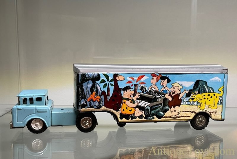 Marx Linemar Tin Lithographed Hanna-Barbera's Flintstone Hauler Truck <FONT COLOR="ff000 ">*SOLD*</font> - Image 6