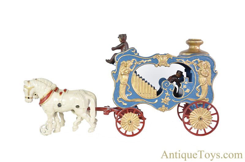 Hubley ca. 1920s Cast Iron #791 Royal Circus Calliope Horse Drawn Circus Wagon <FONT COLOR="ff000 ">*SOLD*</font> - Image 3
