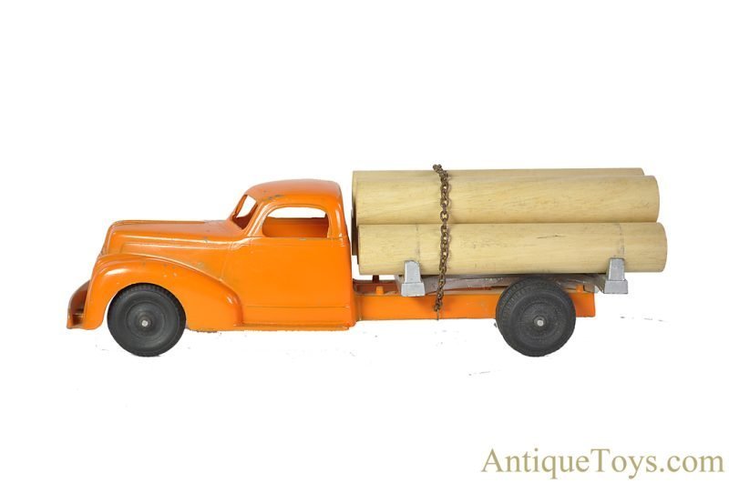 Hubley Kiddie Toys Diecast #470 Scale Model Log Truck in Box <FONT COLOR="ff000 ">*SOLD*</font> - Image 4