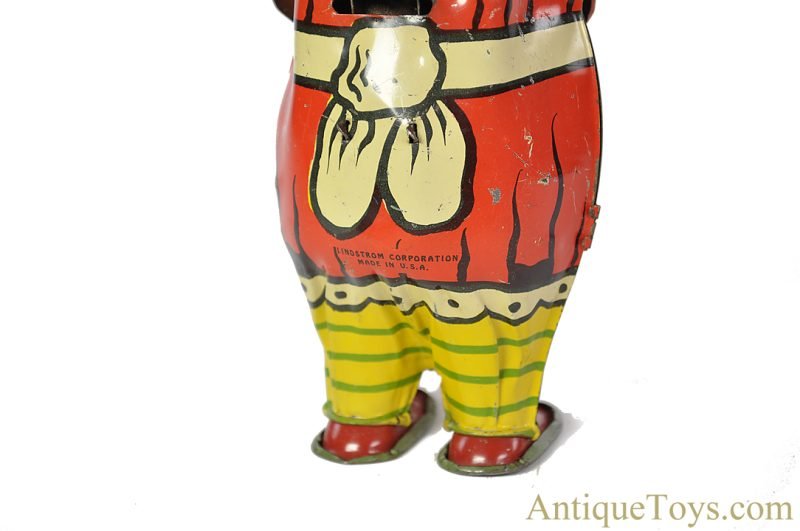 Lindstrom ca. 1920's Tin Lithographed Windup #1750 “Mechanical Sweeping Mammy” Black Americana Toy <FONT COLOR="ff000 ">*SOLD*</font> - Image 7