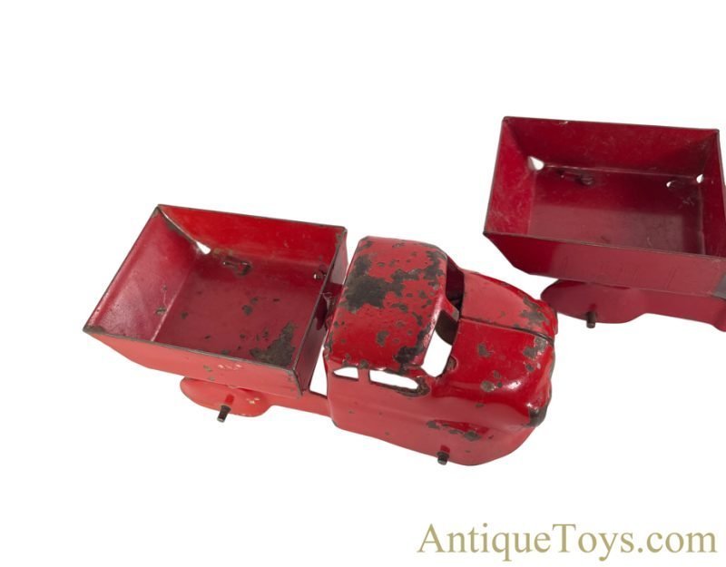 Wyandotte Toys All Metal Products Company ca. 1930s Pressed Steel Dump Truck Set of 2 <FONT COLOR="ff000 ">*SOLD*</font> - Image 6