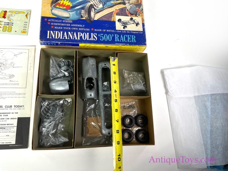 Hubley ca. 1950s #852K-300 Metal Model Kit Indianapolis 500 Racer Kit Car in Box <FONT COLOR="ff000 ">*SOLD*</font> - Image 3