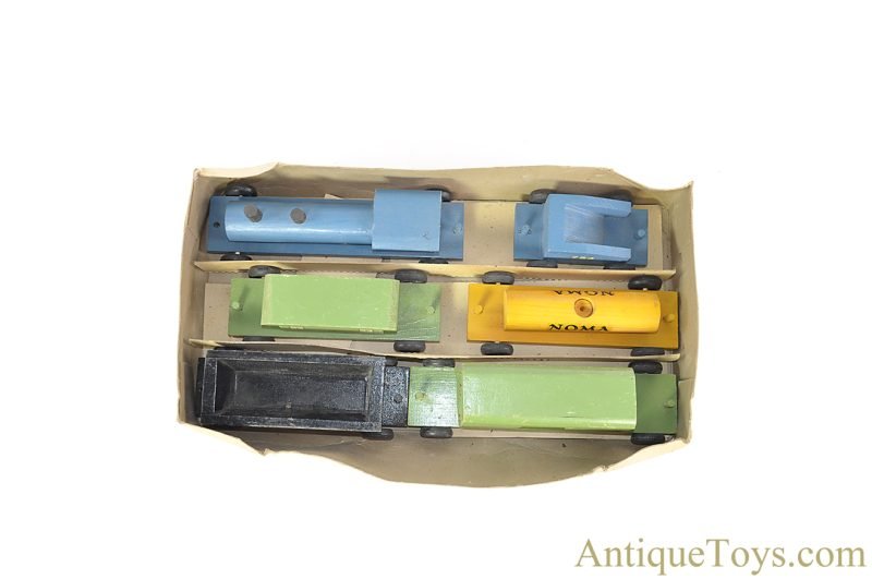 NOMA Toys Wooden #754 "Noma Woodies" Train Set in Box for Sale - Image 2