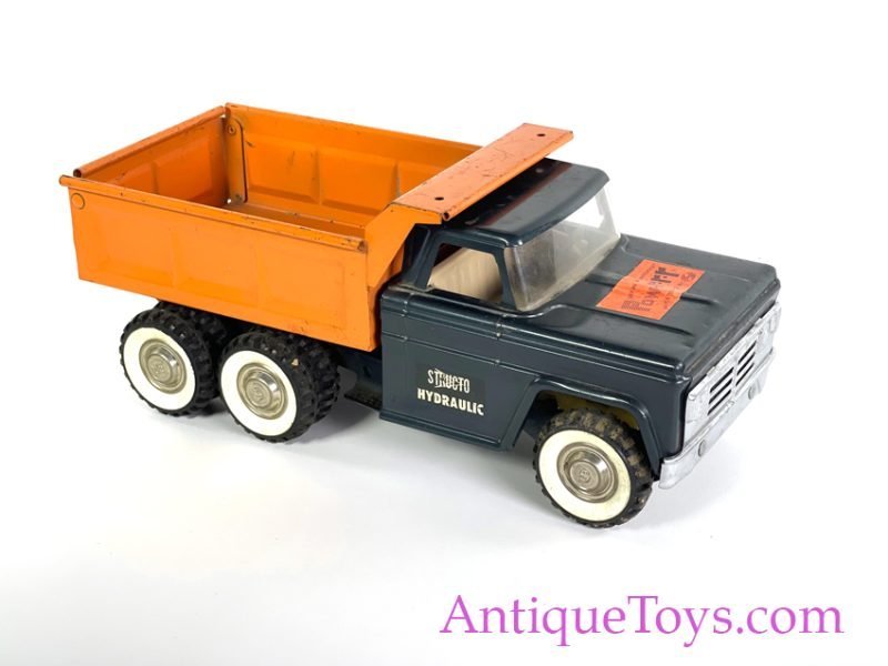 Structo Manufacturing Co. ca. 1960s Pressed Steel Hydraulic Dump Truck <FONT COLOR="ff000 ">*SOLD To COLLECTOR*</font>