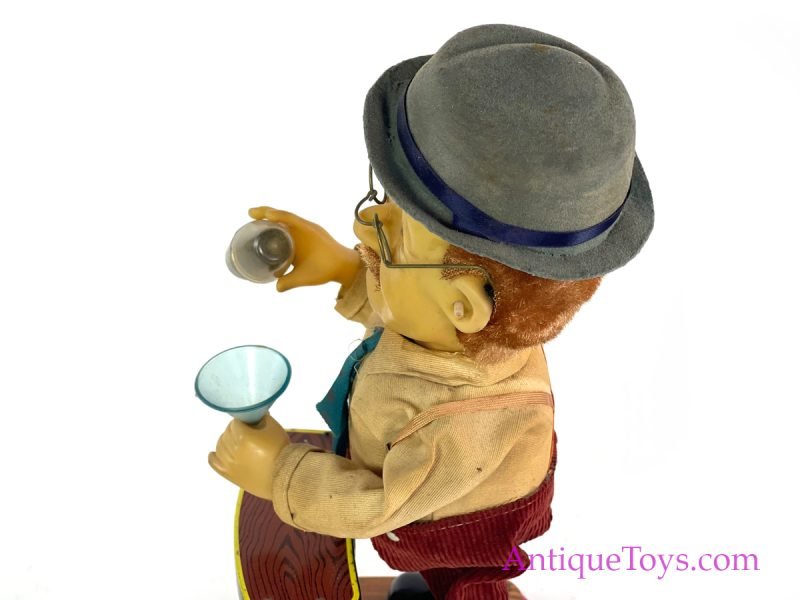 Nomura (TN) Tin Lithographed Battery Operated "Charlie Weaver Bartender" <FONT COLOR="ff000 ">*SOLD*</font> - Image 6