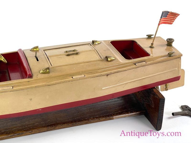 Lionel-Craft Chris Craft Tin Windup Motorized Racing Boat <FONT COLOR="ff000 ">*SOLD*</font> - Image 4