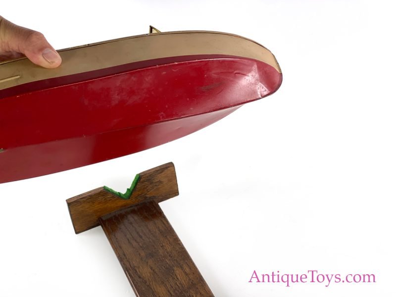 Lionel-Craft Chris Craft Tin Windup Motorized Racing Boat <FONT COLOR="ff000 ">*SOLD*</font> - Image 14