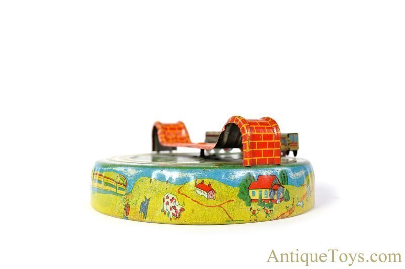 Marx Tin Lithographed Windup "Honeymoon Special" Train for Sale <FONT COLOR="ff000 ">*SOLD*</font> - Image 5