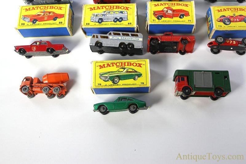Matchbox Series Lesney England Diecast Collection of 19 Vehicles with Boxes <FONT COLOR="ff000 ">*SOLD*</font> - Image 4