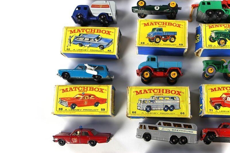 Matchbox Series Lesney England Diecast Collection of 19 Vehicles with Boxes <FONT COLOR="ff000 ">*SOLD*</font> - Image 8