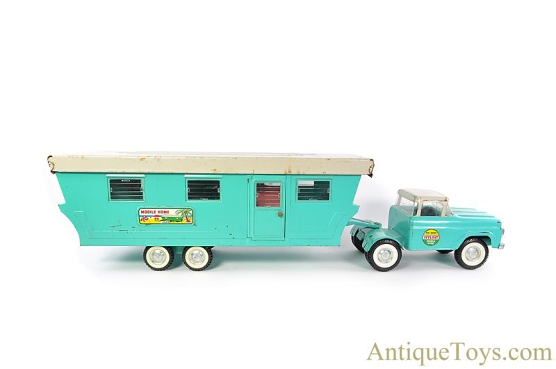 Nylint Tool & Manufacturing Pressed Steel No. 6600 Mobile Home RV <FONT COLOR="ff000 ">*SOLD*</font>