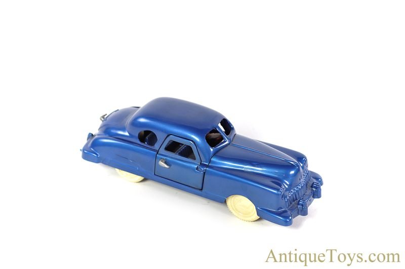 Renwal Plastic No. 90 Metallic Blue Coupe for Sale - Image 3
