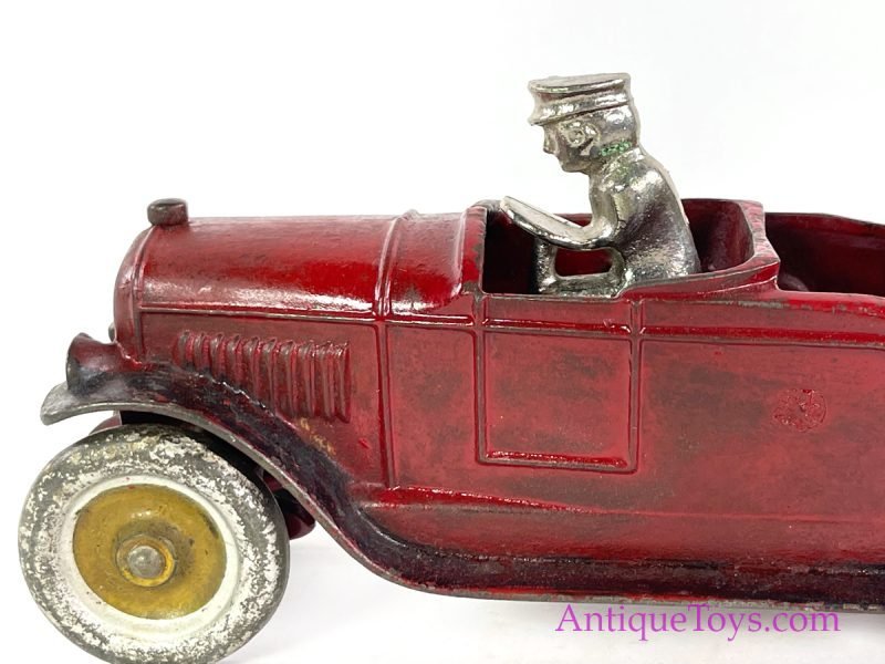 Kenton Toys Cast Iron Tow Truck <FONT COLOR="ff000 ">*SOLD*</font> - Image 6