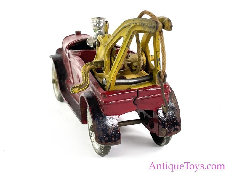 Kenton Toys Cast Iron Tow Truck <FONT COLOR="ff000 ">*SOLD*</font> - Image 4