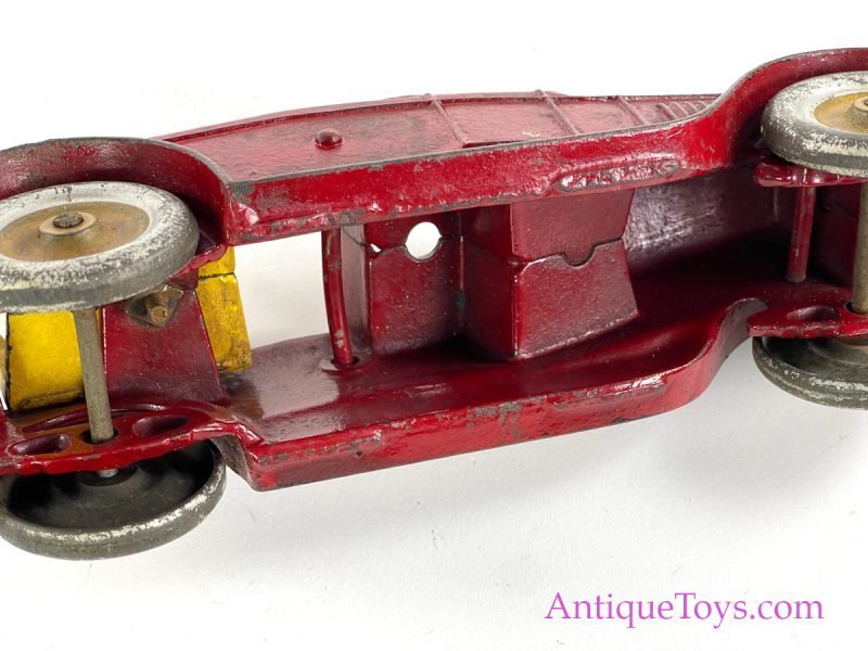 Kenton Toys Cast Iron Tow Truck <FONT COLOR="ff000 ">*SOLD*</font> - Image 2