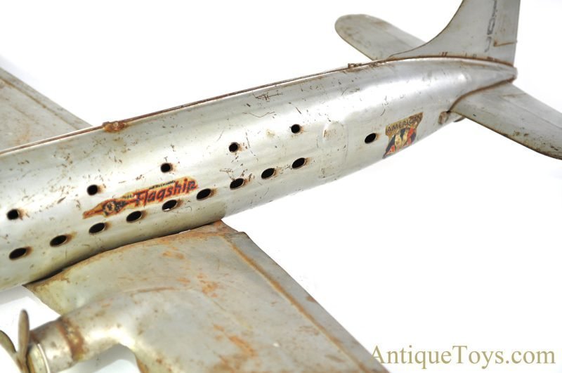 Marx Pressed Steel AA American Airlines NC-2100 Flagship Airplane <FONT COLOR="ff000 ">*SOLD*</font> - Image 9