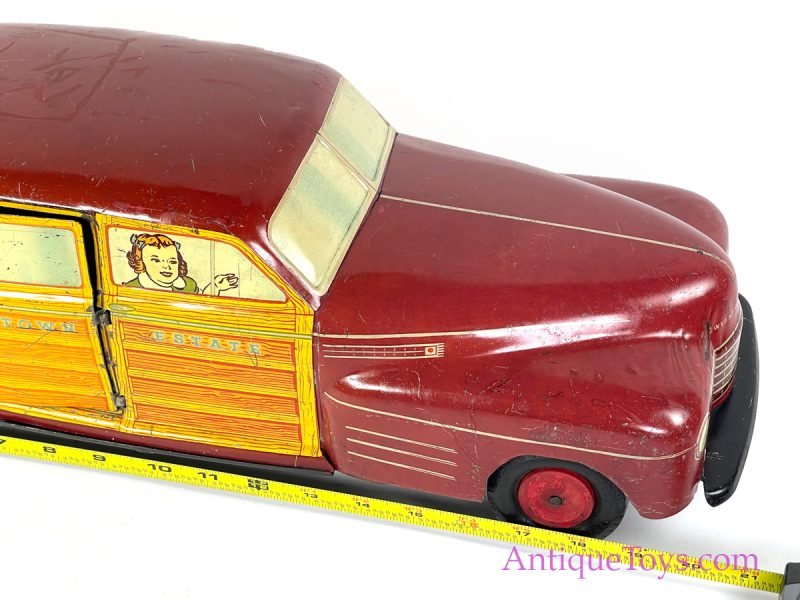 Wyandotte Toys All Metal Products Company Tin Lithographed Woody Station Wagon <FONT COLOR="ff000 ">*SOLD*</font> - Image 2