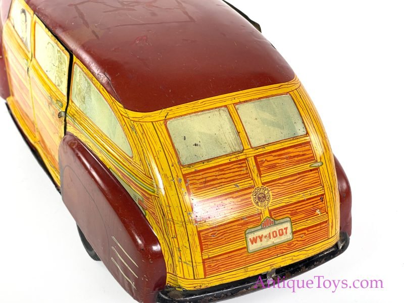 Wyandotte Toys All Metal Products Company Tin Lithographed Woody Station Wagon <FONT COLOR="ff000 ">*SOLD*</font> - Image 9