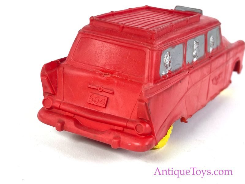 Auburn Rubber Airport Station Wagon for Sale - Image 5