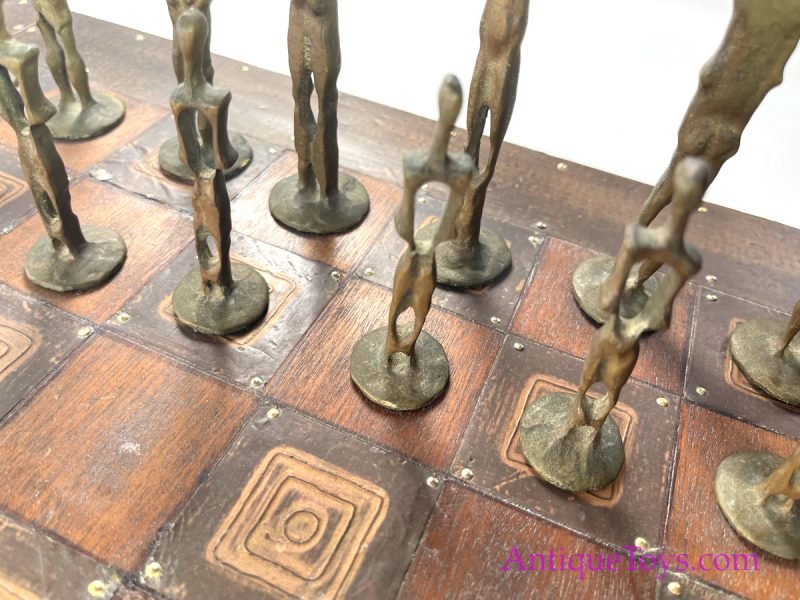 Brutalist Mid-Century Modern Chess Set for Sale <FONT COLOR="ff000 ">*SOLD*</font> - Image 25