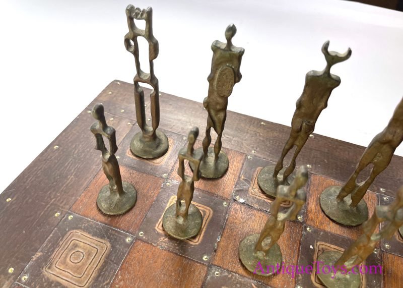 Brutalist Mid-Century Modern Chess Set for Sale <FONT COLOR="ff000 ">*SOLD*</font> - Image 23