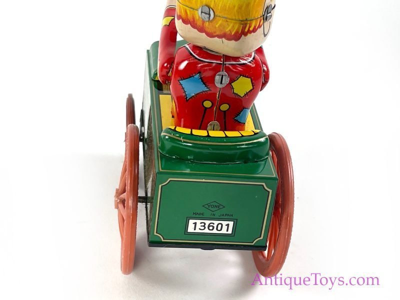 Yonezawa Tin Lithographed Windup Crazy Clown Vintage Tin Toy with Box for Sale - Image 8