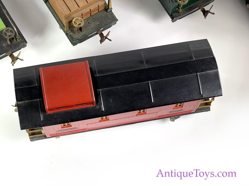 Prewar Lionel 1835 Locomotive Engine with Tender and Cars Set <FONT COLOR="ff000 ">*SOLD*</font> - Image 17