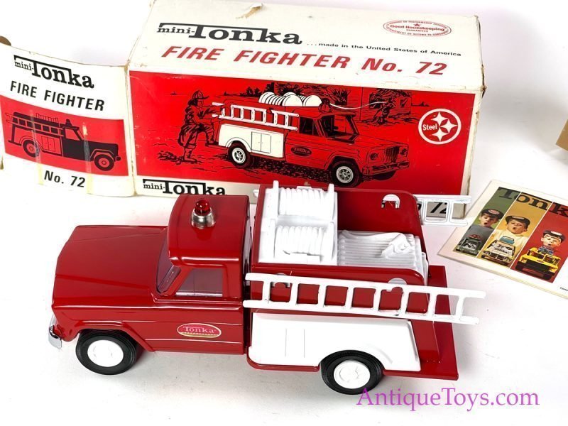 Tonka Pressed Steel No. 72 "Mini-Tonka Fire Fighter" Fire Pumper Ladder Engine Jeep Truck in Box <FONT COLOR="ff000 ">*SOLD*</font> - Image 6
