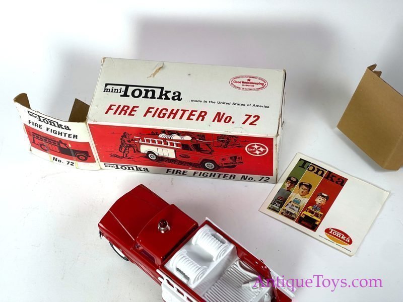 Tonka Pressed Steel No. 72 "Mini-Tonka Fire Fighter" Fire Pumper Ladder Engine Jeep Truck in Box <FONT COLOR="ff000 ">*SOLD*</font> - Image 2